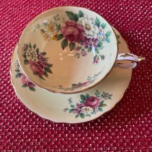 PARAGON Fine Bone China Teacup-Rare